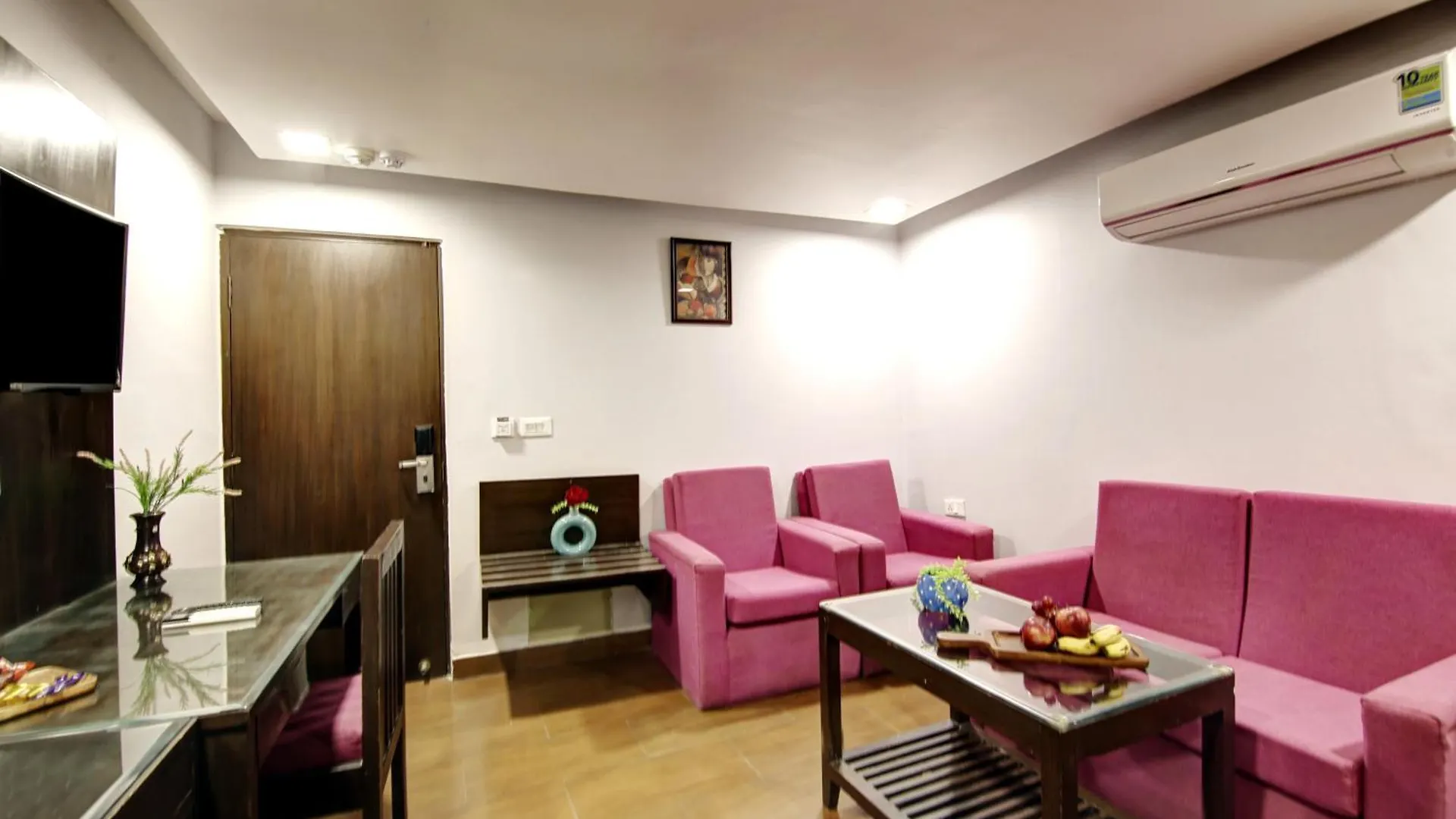 Hotel Bb Palace Delhi  Delhi (National Capital Territory of India)