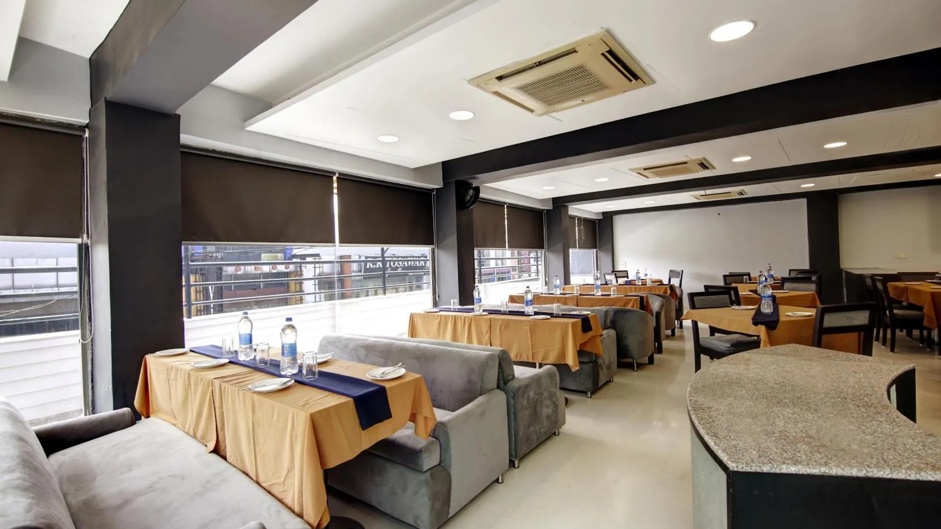 Hotel Bb Palace Delhi