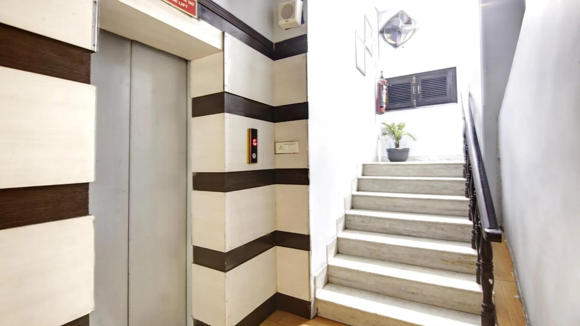 Hotel Bb Palace Delhi  Delhi (National Capital Territory of India)