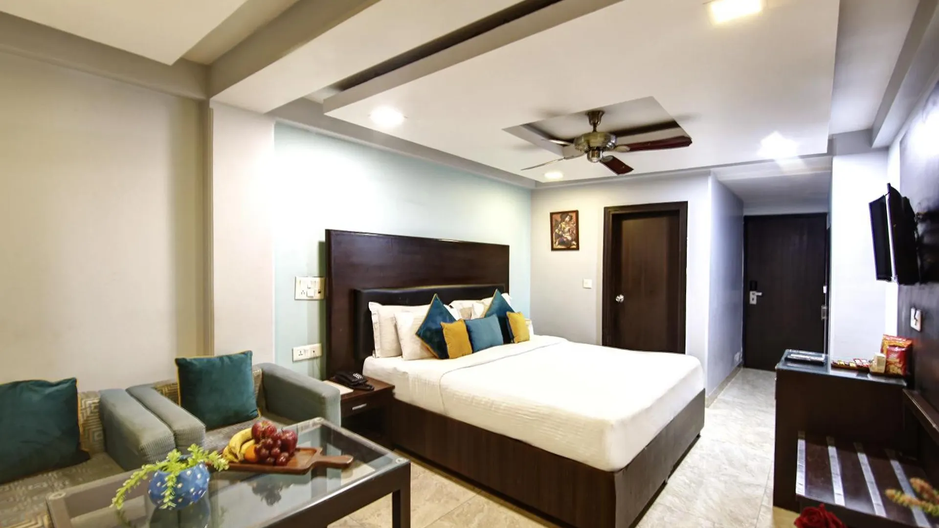 Hotel Bb Palace Delhi