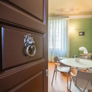 la-suite-del-borghetto.it-tuscanyhotel.com/